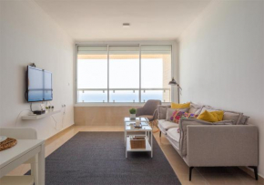O&O Group-Exciting Beach View Best Loc Bat-Yam 3BR
